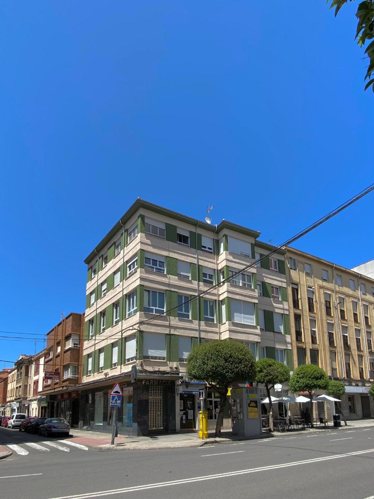 New Quevedo By Aroom Vut-Le 1137 Leon Exterior photo